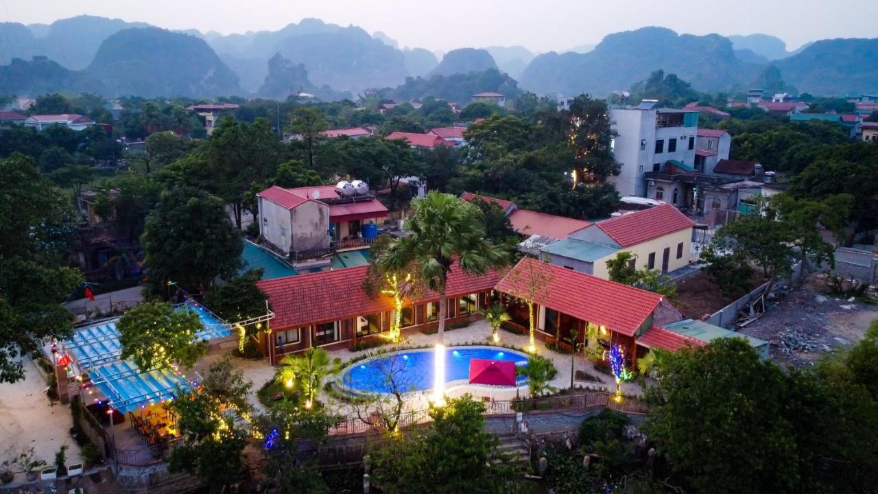 D&D Riverside Homestay Xuan Son Экстерьер фото