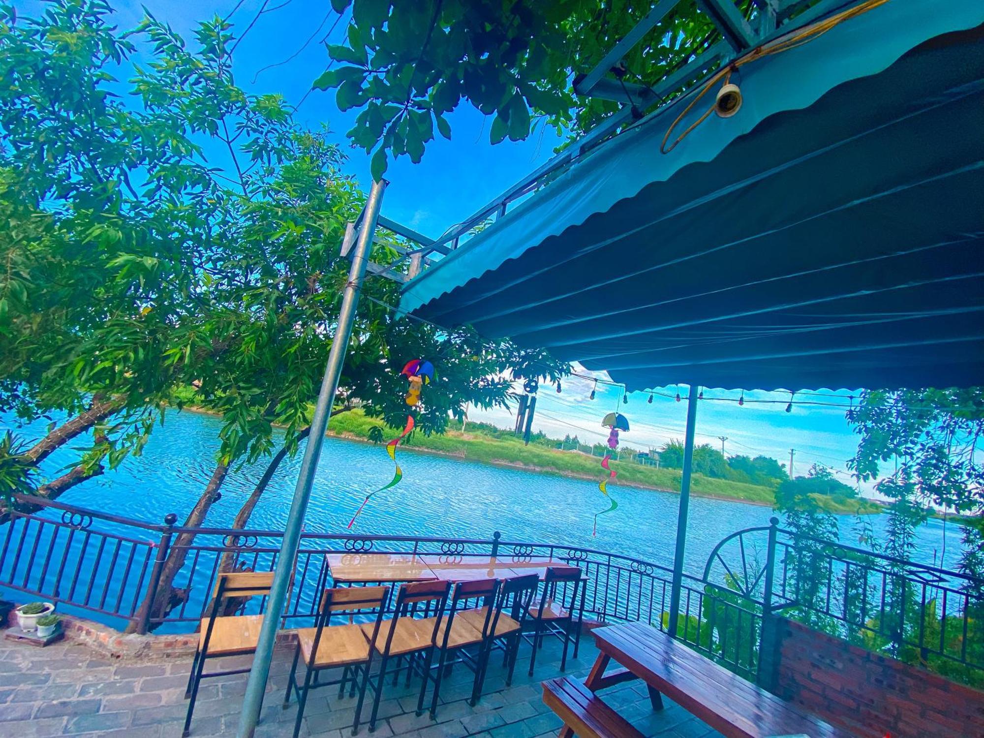 D&D Riverside Homestay Xuan Son Экстерьер фото