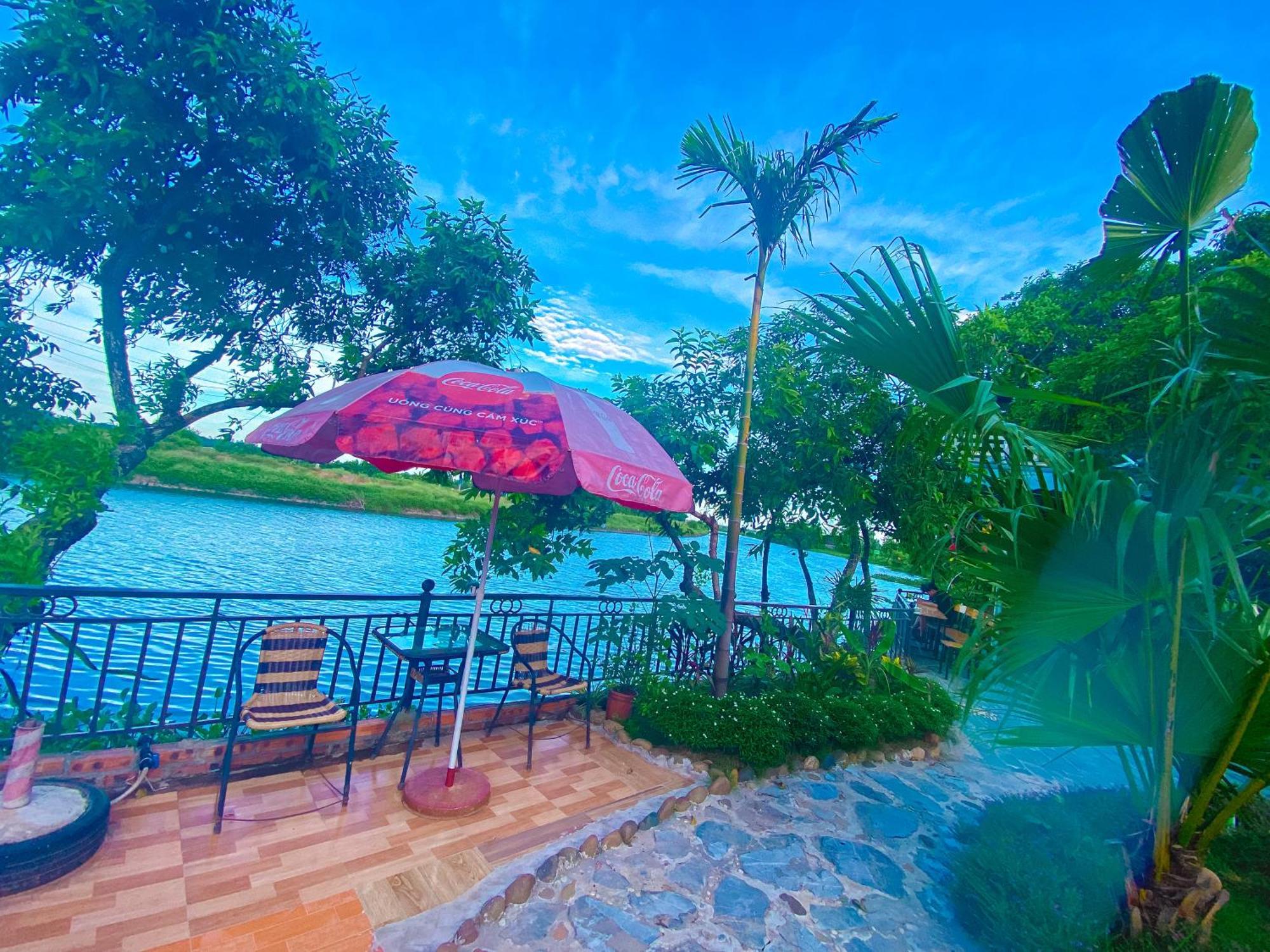 D&D Riverside Homestay Xuan Son Экстерьер фото