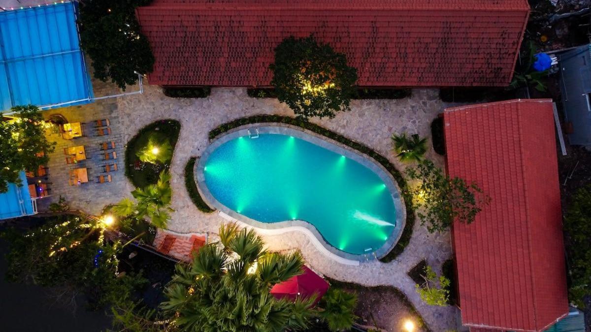 D&D Riverside Homestay Xuan Son Экстерьер фото